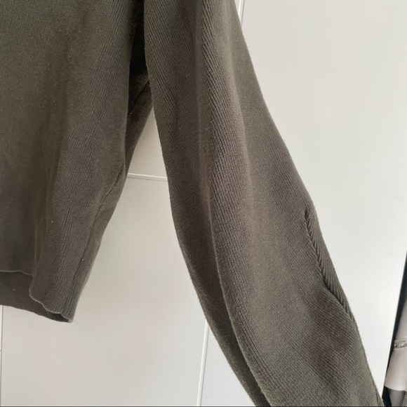 Dynamite Luca V neck Sweater - Picture 4 of 7